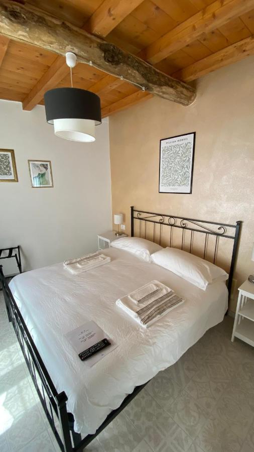 B&B Gronda Via Vandelli Масса Екстер'єр фото